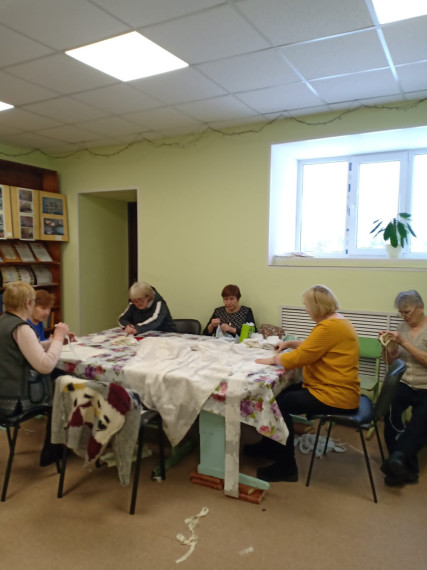 Продолжается акция "Тепло для Герои" и "Руки ангелов". Продолжается акция "Тепло для Герои" и "Руки ангелов".